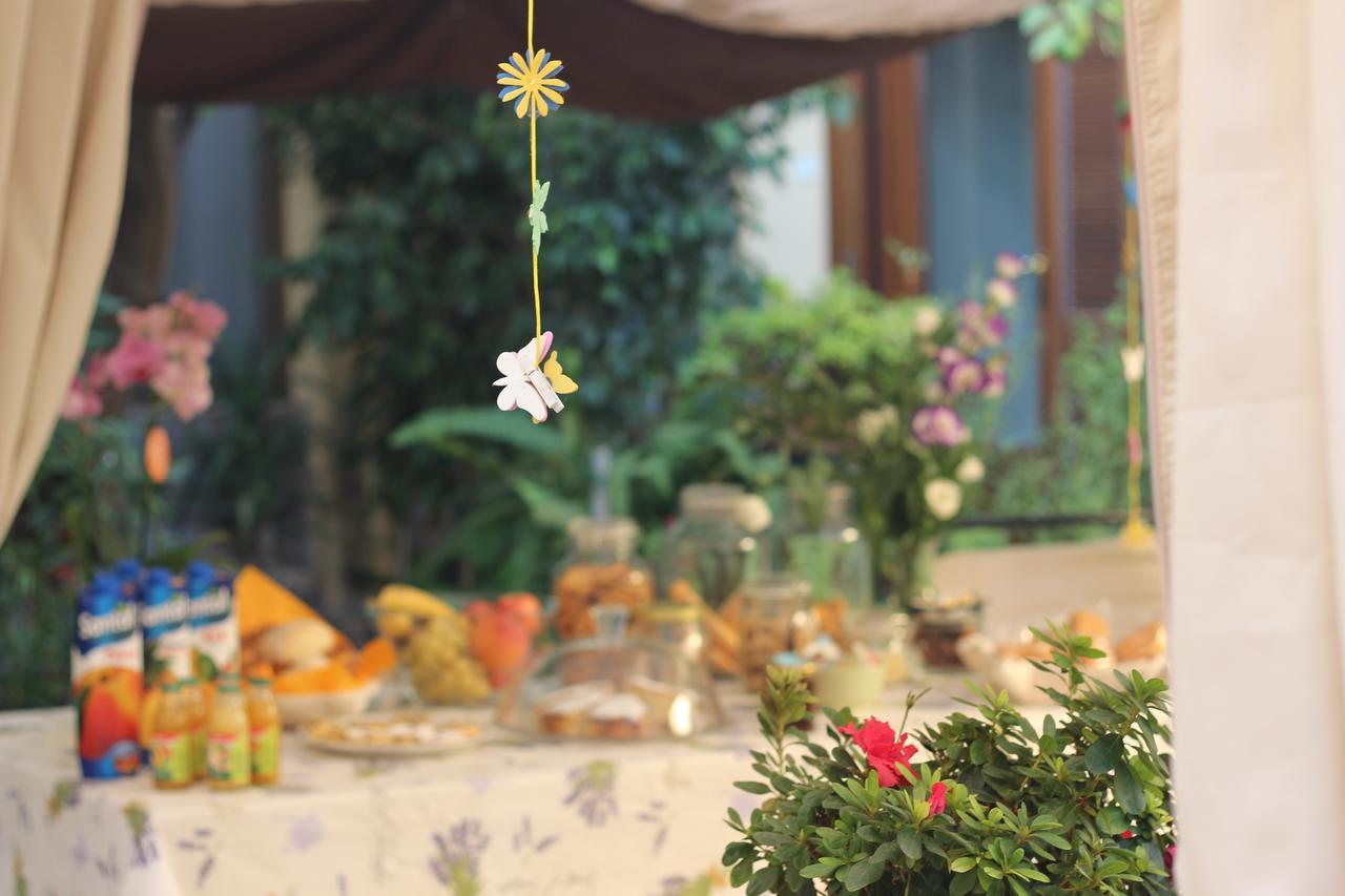 לינה וארוחת בוקר קוורטוצ'ו Fiori E Limoni מראה חיצוני תמונה